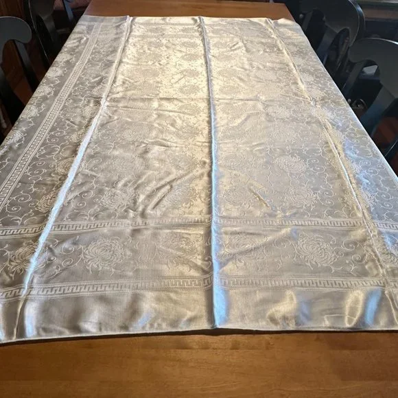 Sold🎈Damask Tablecloth Rectangular Floral Swirl Greek Key Border White - Picture 10 of 11
